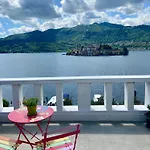 Lakeside *