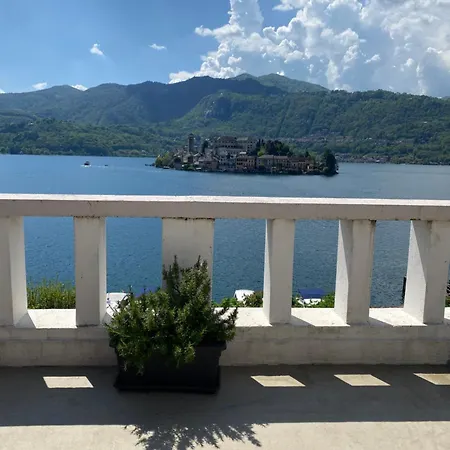 Lakeside アパート オルタ・サン・ジューリオ