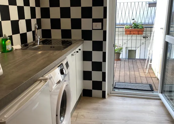 Lakeside Apartament *