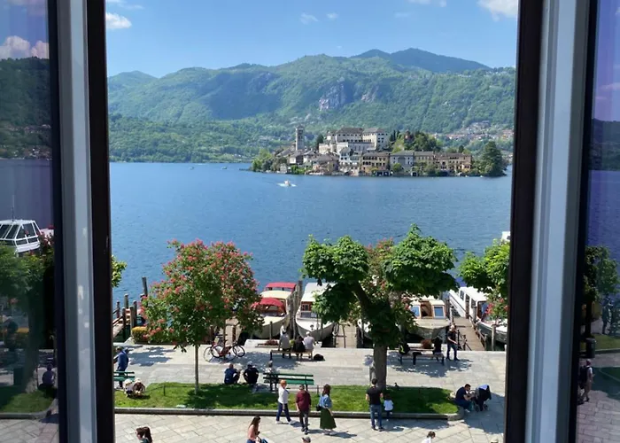 Lakeside * Orta San Giulio